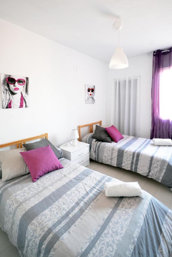 Modern Apartment In บาเลนเซีย ภายนอก รูปภาพ