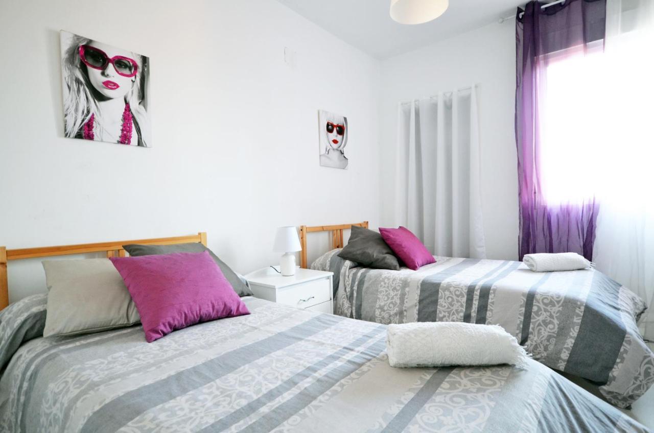 Modern Apartment In บาเลนเซีย ภายนอก รูปภาพ