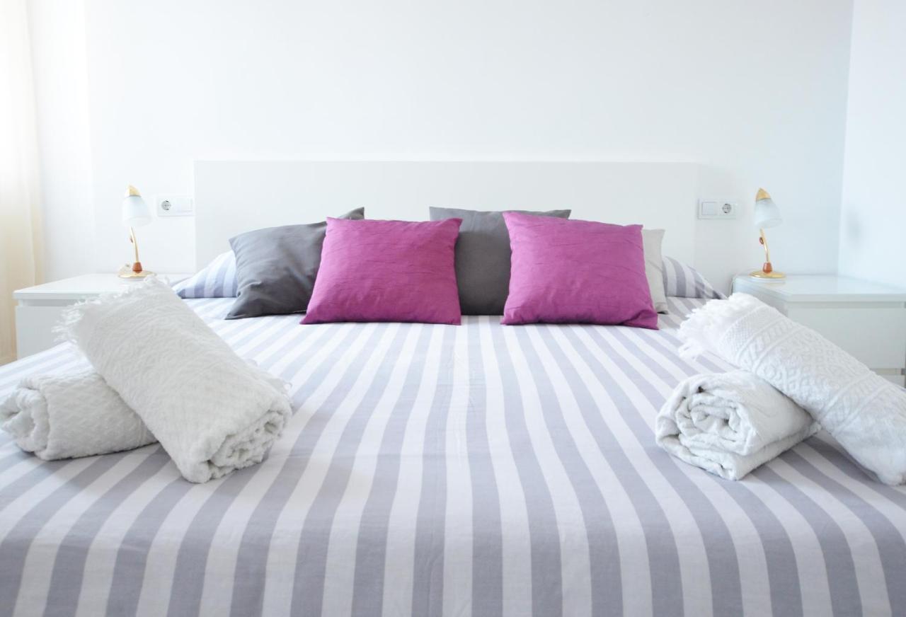Modern Apartment In บาเลนเซีย ภายนอก รูปภาพ